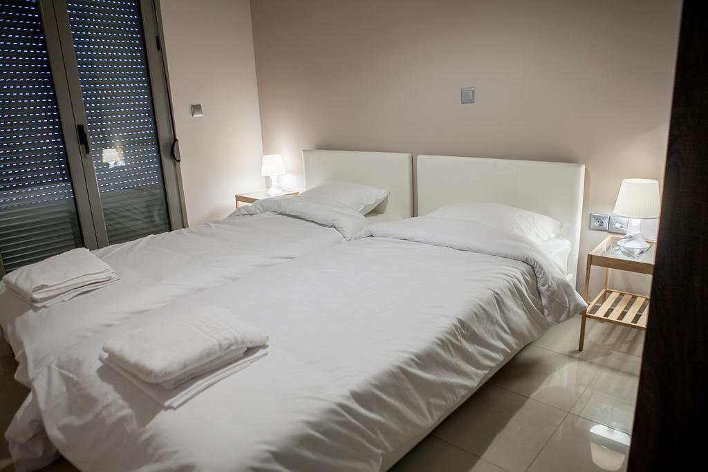 Lak Peristeri Homes Atene Esterno foto