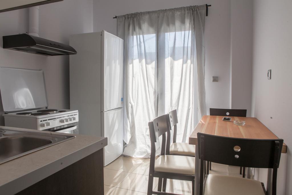 Lak Peristeri Homes Atene Esterno foto