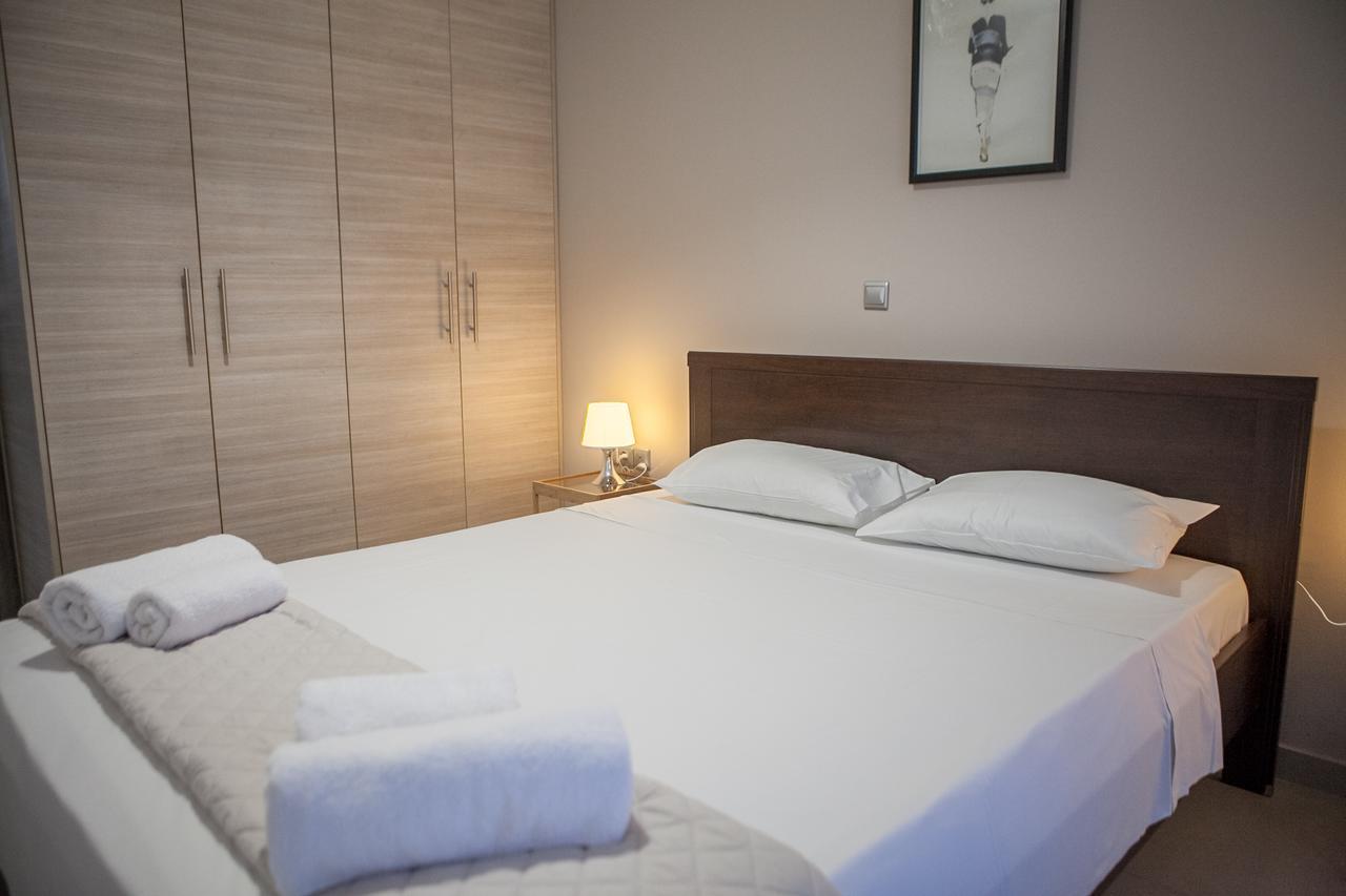 Lak Peristeri Homes Atene Esterno foto