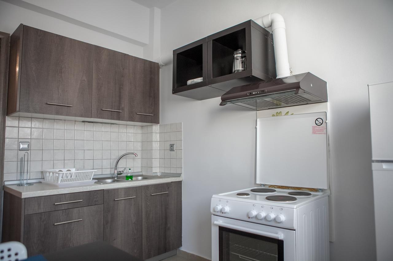 Lak Peristeri Homes Atene Esterno foto