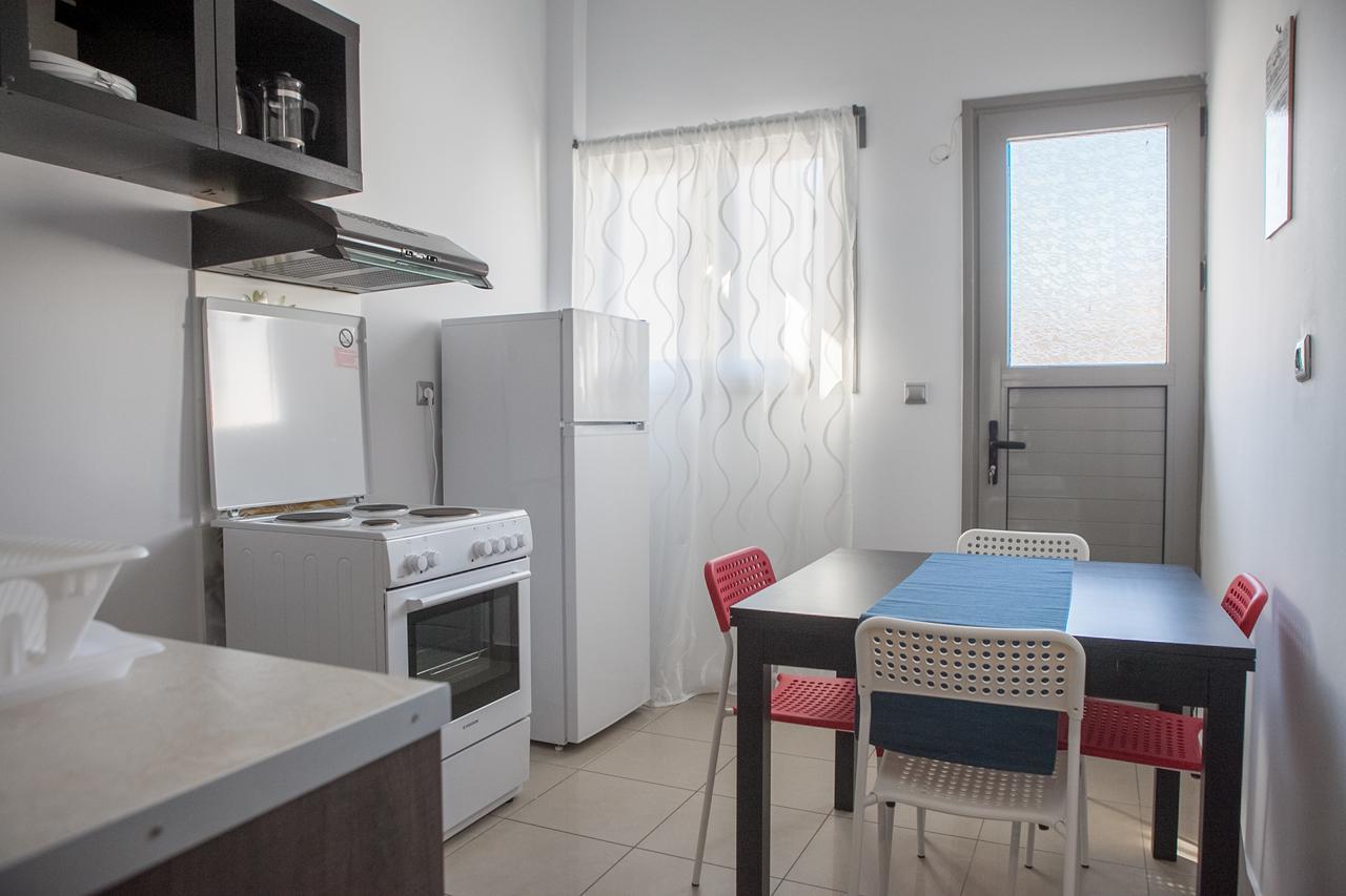 Lak Peristeri Homes Atene Esterno foto