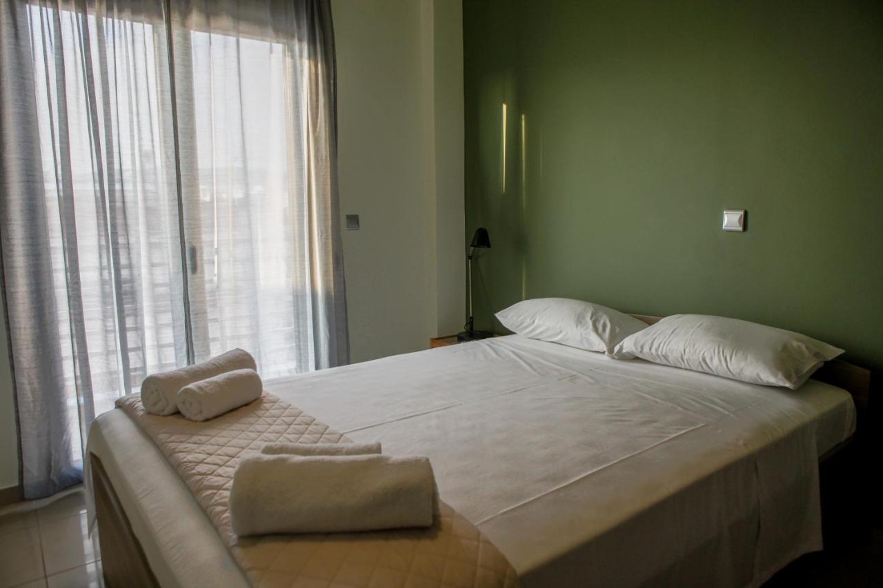 Lak Peristeri Homes Atene Esterno foto